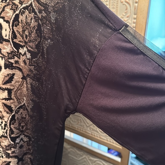 Gerry Weber v neck top - Picture 6 of 6